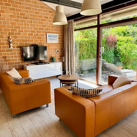 Holiday home Boerenslag 37 Sint Maartensvlotbrug